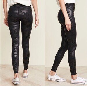 Spanx Faux Leather Camo Leggings‎ Black Size Medium